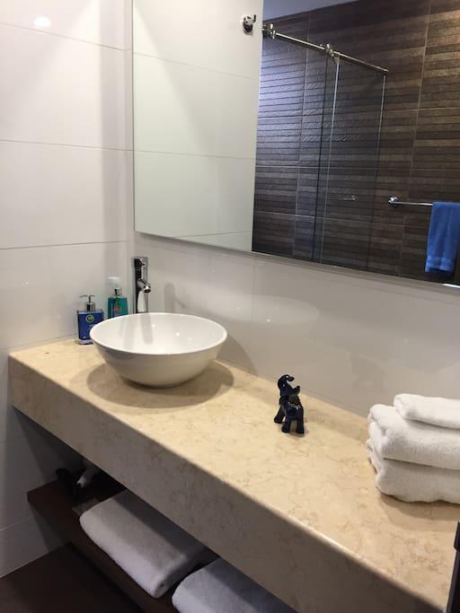 Apartamento Akasha 106 *